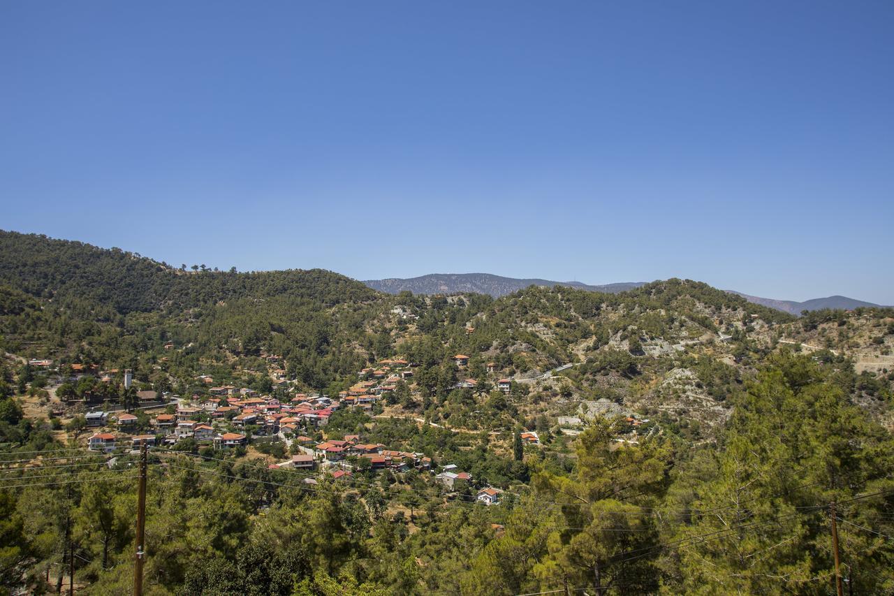 Villa Ricky Chalet Near Troodos à Spilia Extérieur photo