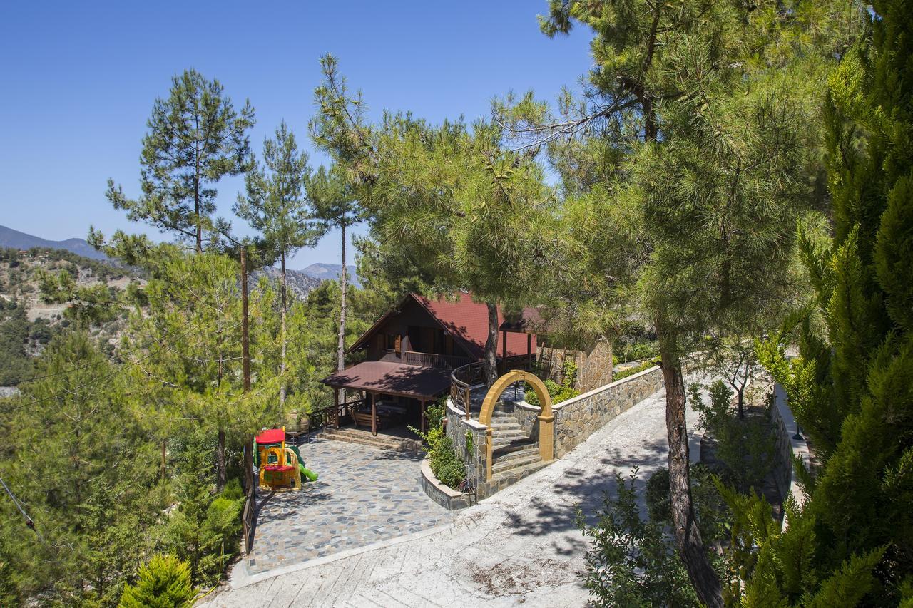 Villa Ricky Chalet Near Troodos à Spilia Extérieur photo