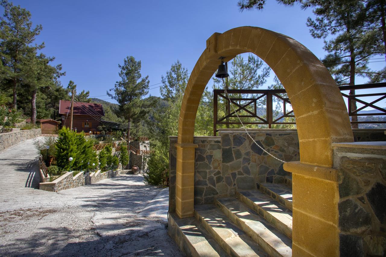 Villa Ricky Chalet Near Troodos à Spilia Extérieur photo